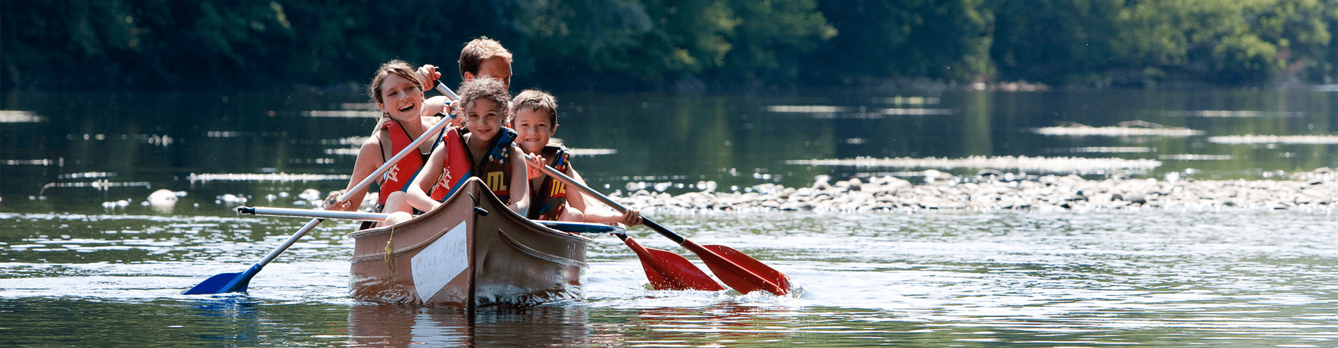 Vakantie met kinderen in de Lot: Kanoën op de Dordogne